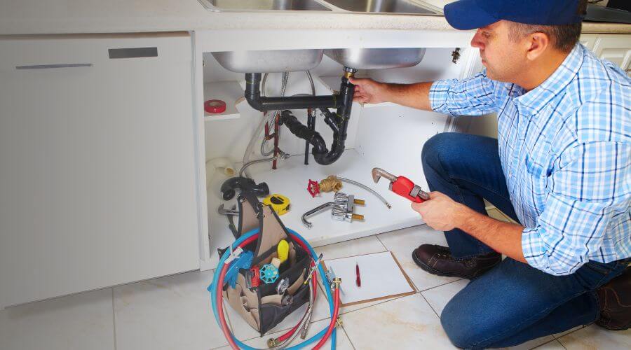 Professional expert plumbing services in Albion, IL